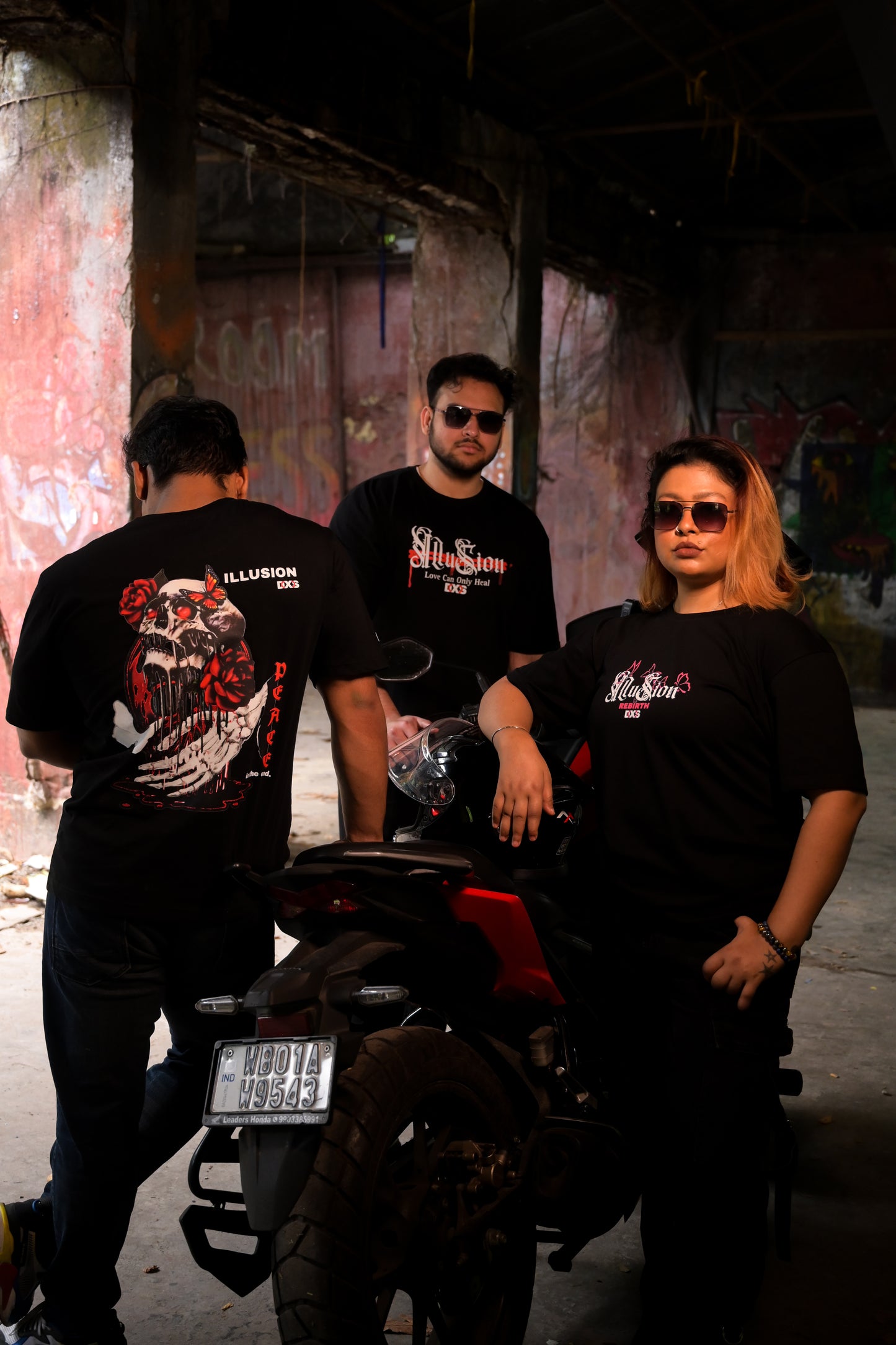 DEATH IN THE END - PREMIUM OVERSIZED TEE - ILLUSION SERIES CHAPTER 5 - BLACK (WOMEN'S)