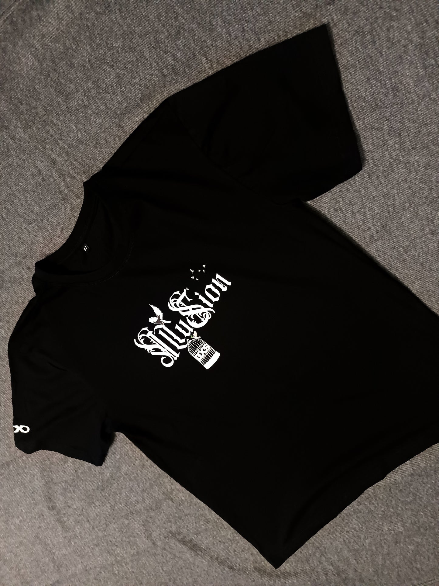BREAK FREE - PREMIUM OVERSIZED TEE - ILLUSION SERIES CHAPTER 4 - BLACK (MEN'S)