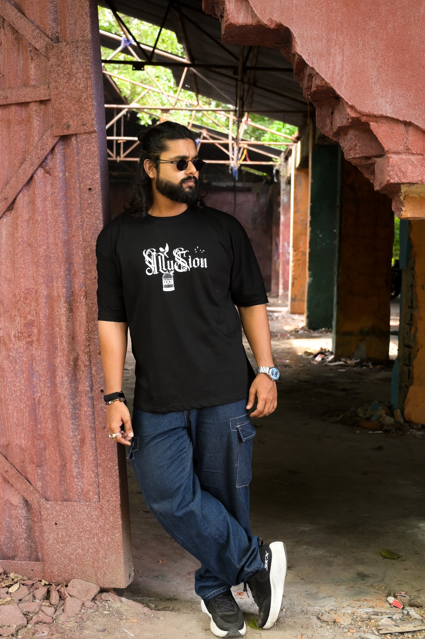 BREAK FREE - PREMIUM OVERSIZED TEE - ILLUSION SERIES CHAPTER 4 - BLACK (MEN'S)