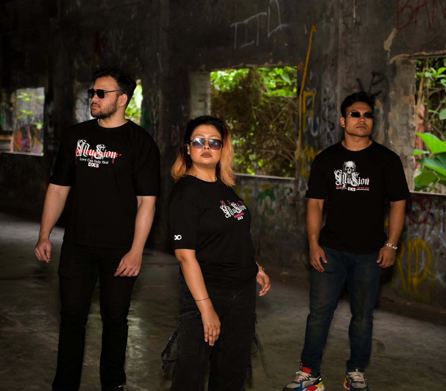 DREAMS - PREMIUM OVERSIZED TEE - ILLUSION SERIES CHAPTER 3 - BLACK (MEN'S)